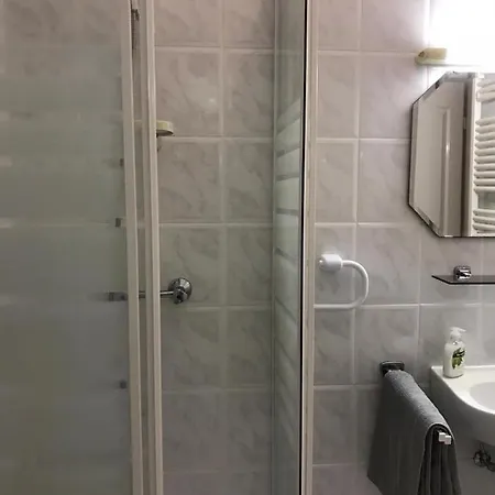 Nonoise Vendeghaz Matraszentimre